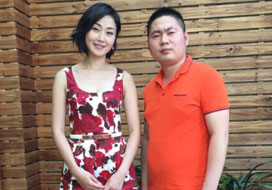 广州乐游棋牌与明星合影