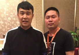 广州乐游棋牌与明星合影
